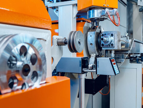 Industrial facilities suffer from Poor Power Factor without power quality monitoring